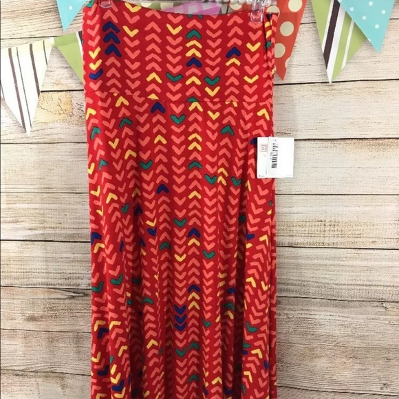 LuLaRoe Dresses & Skirts - LuLaRoe Maxi Skirt Small Red Pink Arrow Hearts NWT
